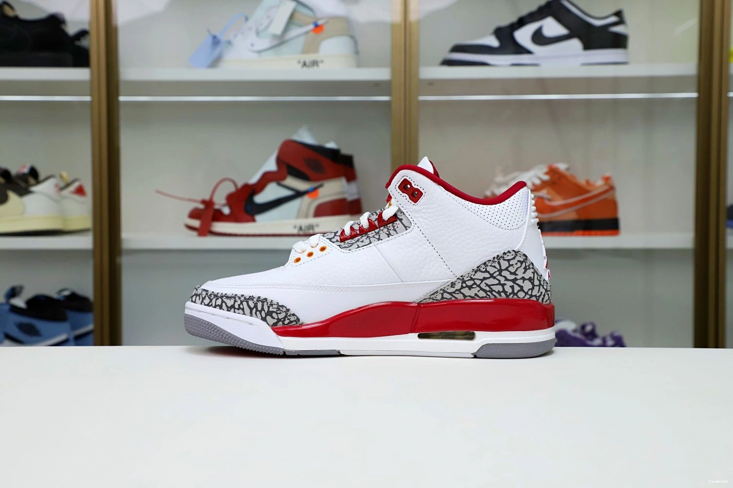Cardinal 3 Red(CT8532-126） Jordan  Air Retro 0715